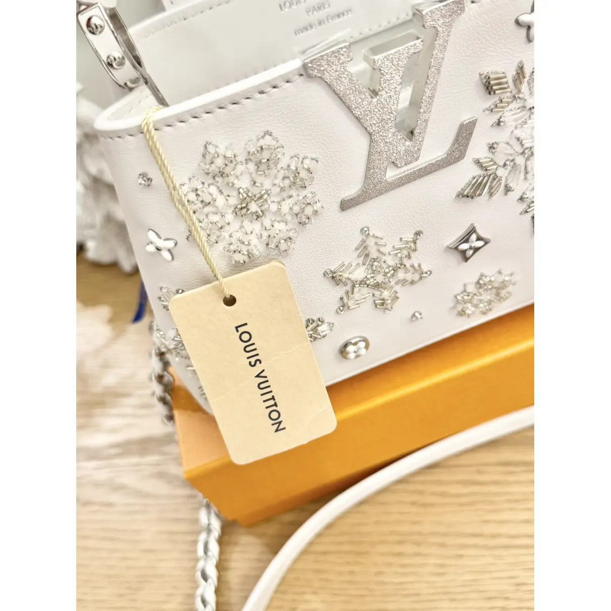 LOUIS VUITTON CAPUCINES MINI-TASCHE